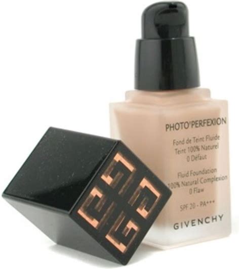 Givenchy 1 Perfect Ivory Photo'Perfexion SPF 20 PA  